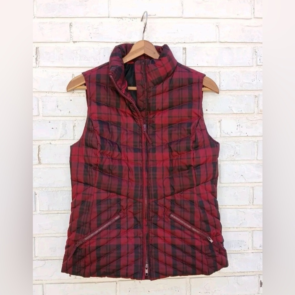 Talbots sz s Red and Black Plaid Puffer Vest
